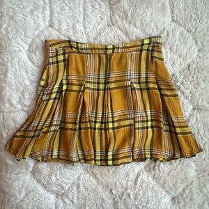 plaid mini skirt
